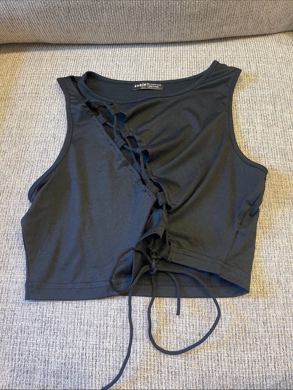 SHEIN Black Diagonal Lace-Up Cropped Tank